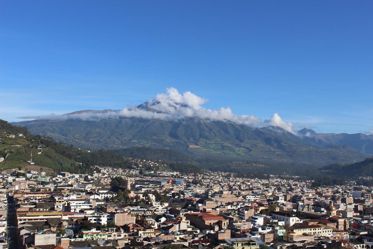 Hostal Mirador De Отавало Экстерьер фото